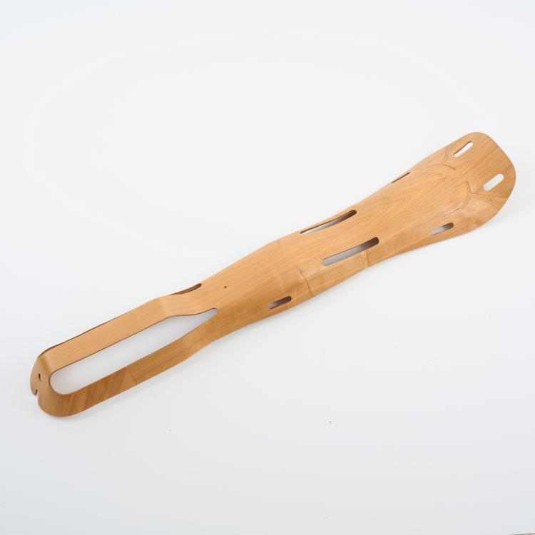Bild 1 zu Objekt, Beinschiene 'Leg Splint', 1941/42 (Entwurf), Charles Eames,Charles & Ray Eames,Ray Eames, Evans Products Company, Molded Plywood Division, Los Angeles, 178B 602