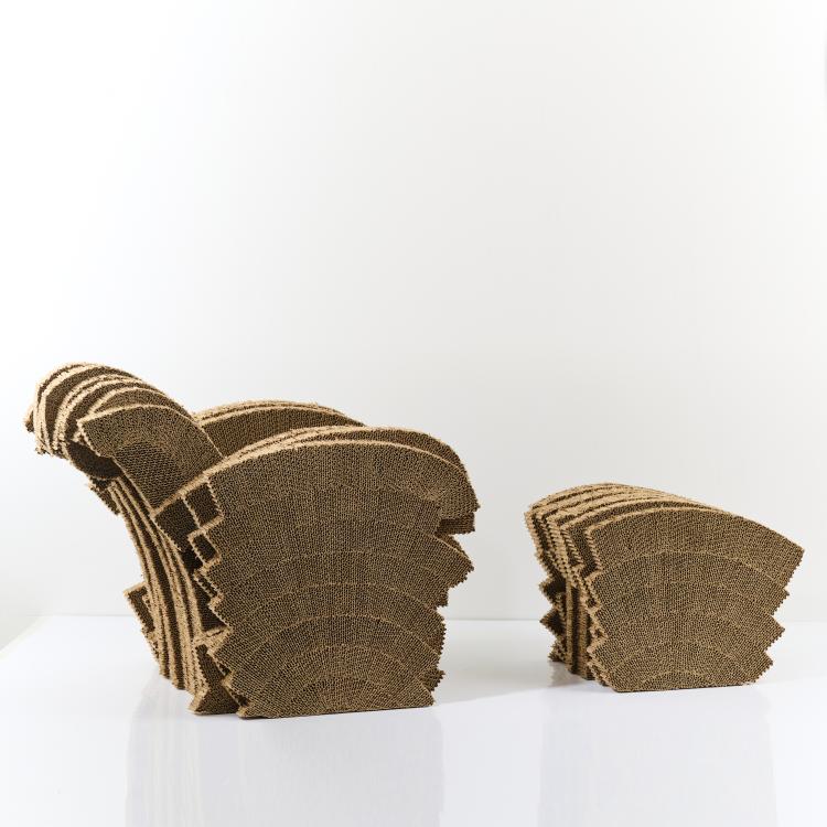 Bild 4 zu Objekt, 'Little Beaver' armchair with ottoman, 1979-82 (design), Frank O. Gehry, Vitra, Birsfelden, 177A 409