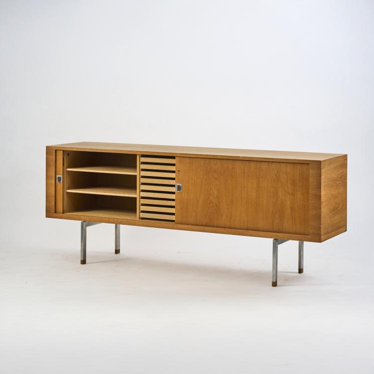 Bild 3 zu Objekt, Sideboard 'Ry-25', c. 1959, Hans J. Wegner, Ry-M&oslash;bler, Kopenhagen / Copenhagen, 177A 216