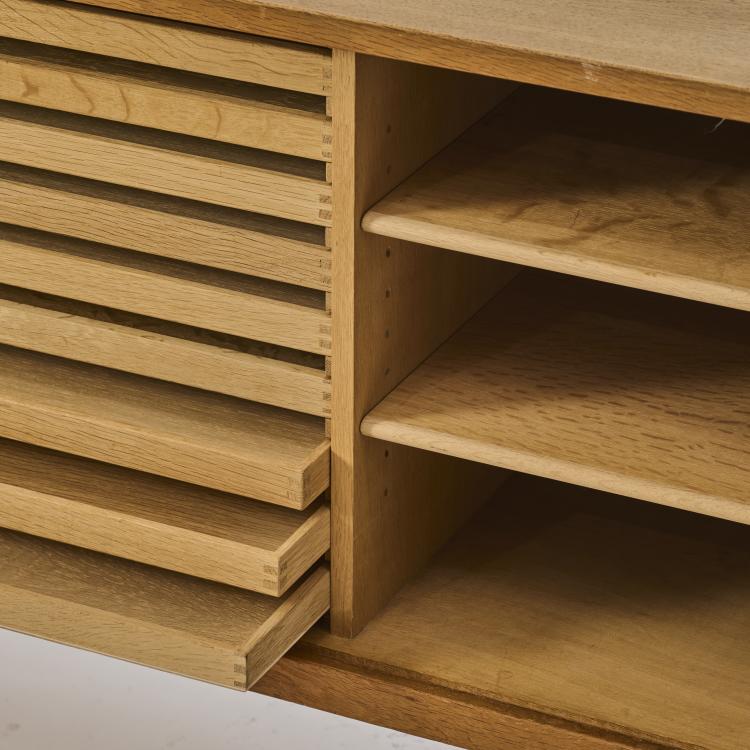 Bild 9 zu Objekt, Sideboard 'Ry-25', c. 1959, Hans J. Wegner, Ry-M&oslash;bler, Kopenhagen / Copenhagen, 177A 216