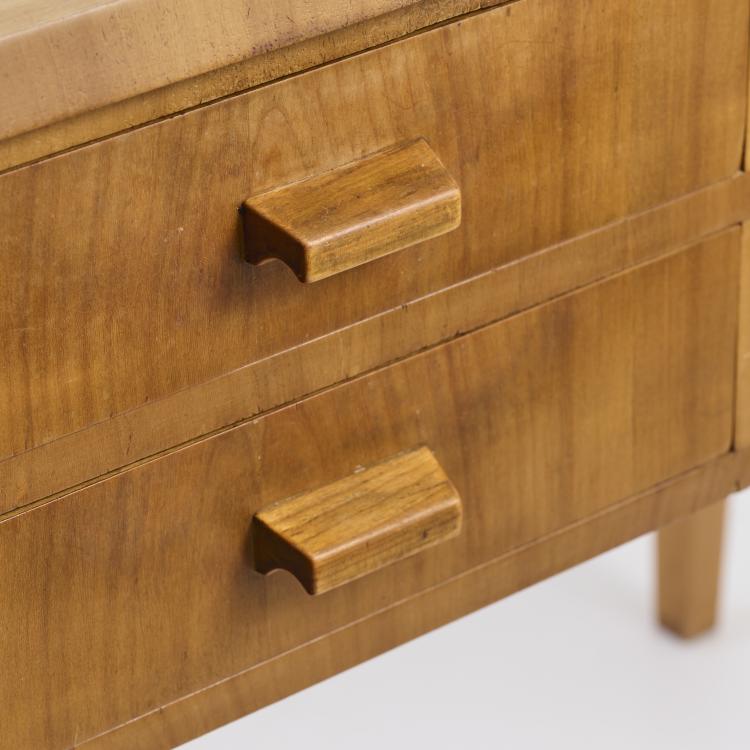 Bild 4 zu Objekt, Anthroposophical Desk, 1920s/30s, Felix Kayser (attributed), Schiller M&ouml;bel, Stuttgart (zugeschrieben/attr.), 177A 2