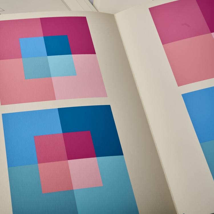 Bild 6 zu Objekt, Mappenwerk 'Interaction of Color', 1973, Josef Albers, 177C 711