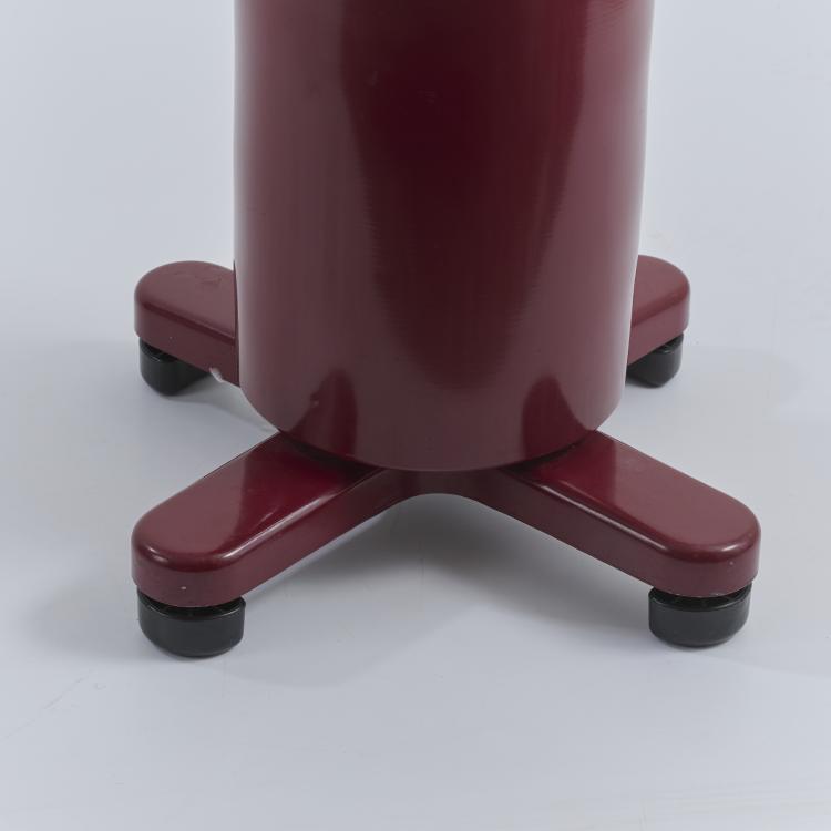 Bild 3 zu Objekt, Garderobenst&auml;nder 'Synthesis 45', 1973 (Entwurf), Ettore Sottsass, Olivetti, Ivrea, 177A 374