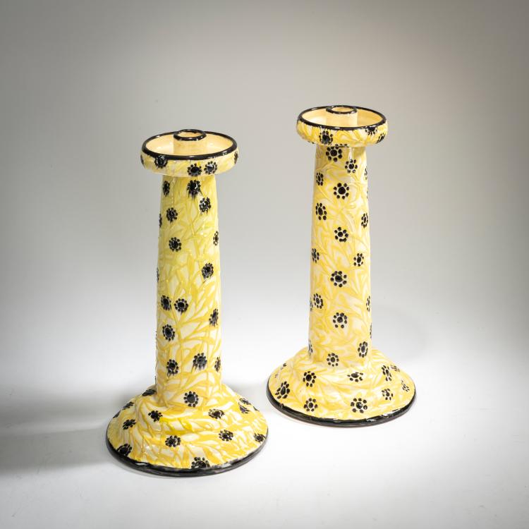 Hauptbild zu Objekt, Zwei Kerzenleuchter 'Bl&uuml;ten und Zweige', um 1916, Max Laeuger, Laeuger, Max, Kandern, 178A 372