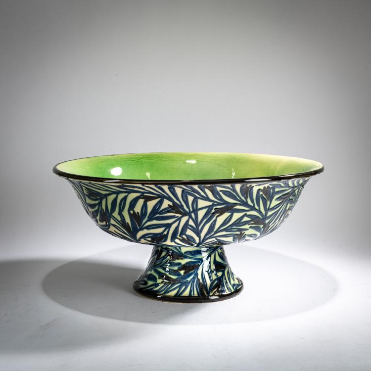 Hauptbild zu Objekt, 'Schale auf Fu&szlig; (Zweige)', 1921-23, Max Laeuger, Karlsruhe, Majolikamanufaktur, 178A 366