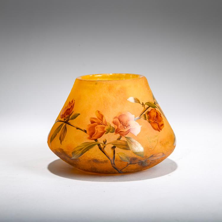 Hauptbild zu Objekt, Vase 'Cognassier du Japon', um 1910, Daum Fr&egrave;res, Nancy, 178A 29