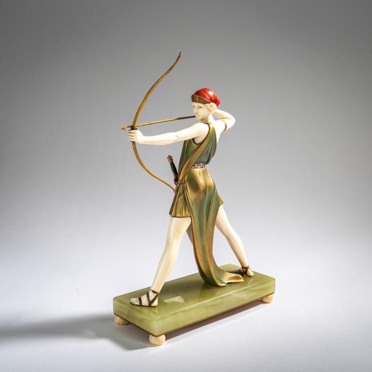 Bild 1 zu Objekt, Chryselephantine figure 'Diana', c. 1928, Ferdinand Preiss, 178A 266