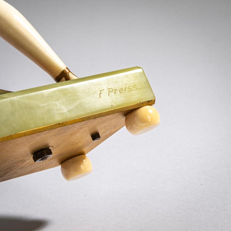 Bild 3 zu Objekt, Chryselephantine figure 'Diana', c. 1928, Ferdinand Preiss, 178A 266