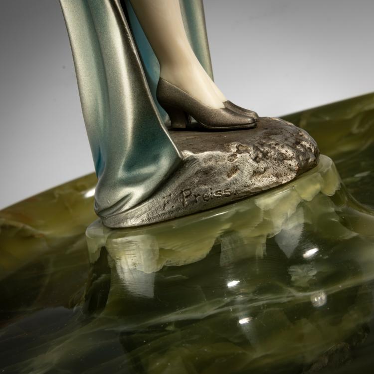 Bild 4 zu Objekt, Schale mit Chryselephantinfigur 'Fr&uuml;hlingserwachen', um 1930, Ferdinand Preiss, 178A 269