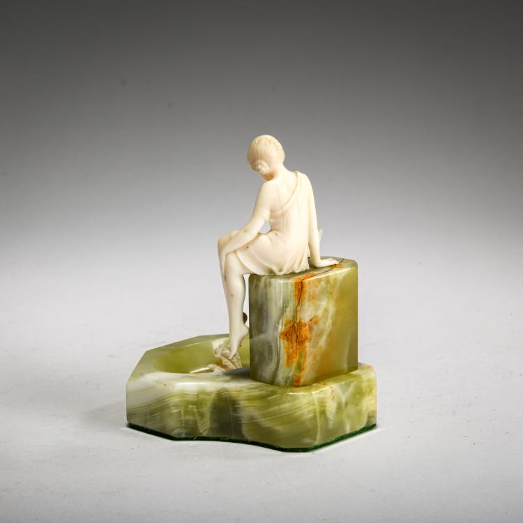 Bild 1 zu Objekt, Kleine Schale mit Elfenbeinfigur 'Der Brunnen', vor 1914, Ferdinand Preiss, 178A 246