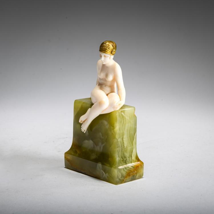 Bild 2 zu Objekt, Elfenbeinfigur 'Reflexion', um 1922, Ferdinand Preiss, 178A 259