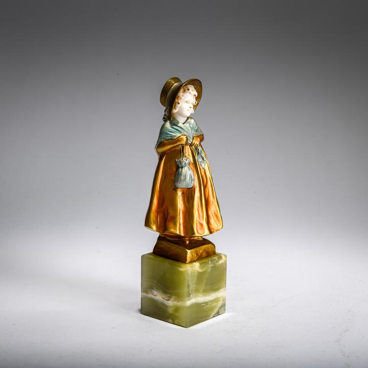 Bild 1 zu Objekt, Chryselephantinfigur 'Victorianisches M&auml;dchen mit Pompadour', um 1922, Ferdinand Preiss, Preiss & Kassler, Berlin, 178A 261