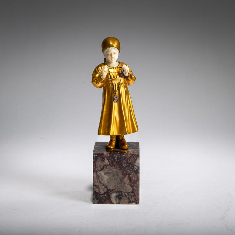 Bild 1 zu Objekt, Chryselephantinfigur 'Erster Schmuck', vor 1914, Ferdinand Preiss, 178A 250