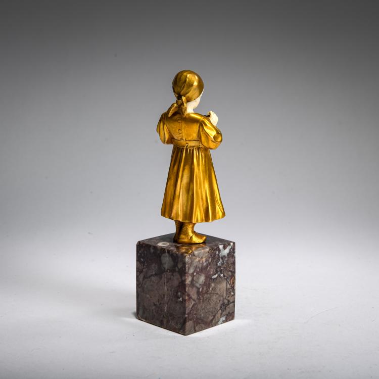 Bild 2 zu Objekt, Chryselephantinfigur 'Erster Schmuck', vor 1914, Ferdinand Preiss, 178A 250