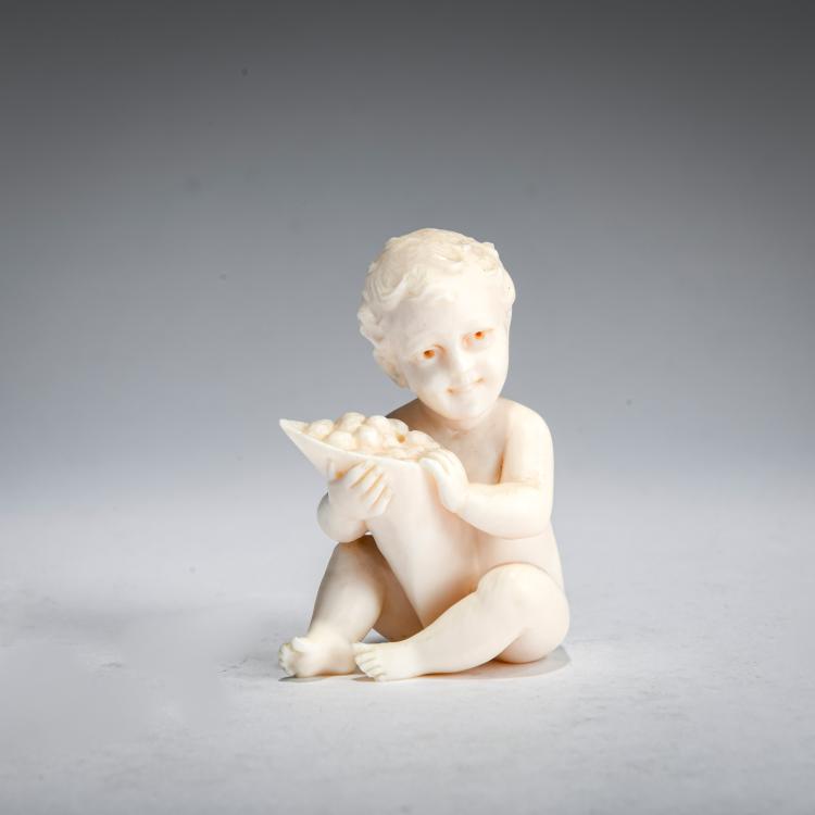 Hauptbild zu Objekt, Elfenbeinfigur 'Knabe mit F&uuml;llhorn', vor 1914, Ferdinand Preiss, 178A 251