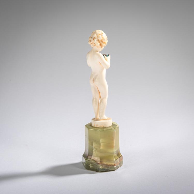 Bild 1 zu Objekt, Elfenbeinfigur 'M&auml;dchen mit Schatulle', vor 1914, Ferdinand Preiss, 178A 254