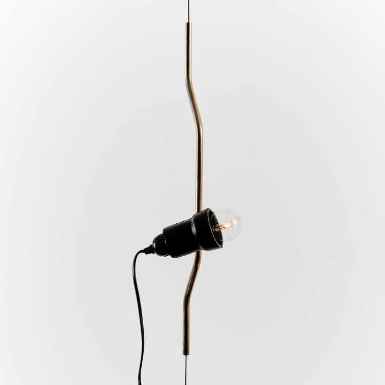 Bild 3 zu Objekt, Einspannleuchte 'Parentesi', 1971 (Entwurf), Achille Castiglioni,Pio Manz&ugrave;, Flos, Brescia, 177A 368