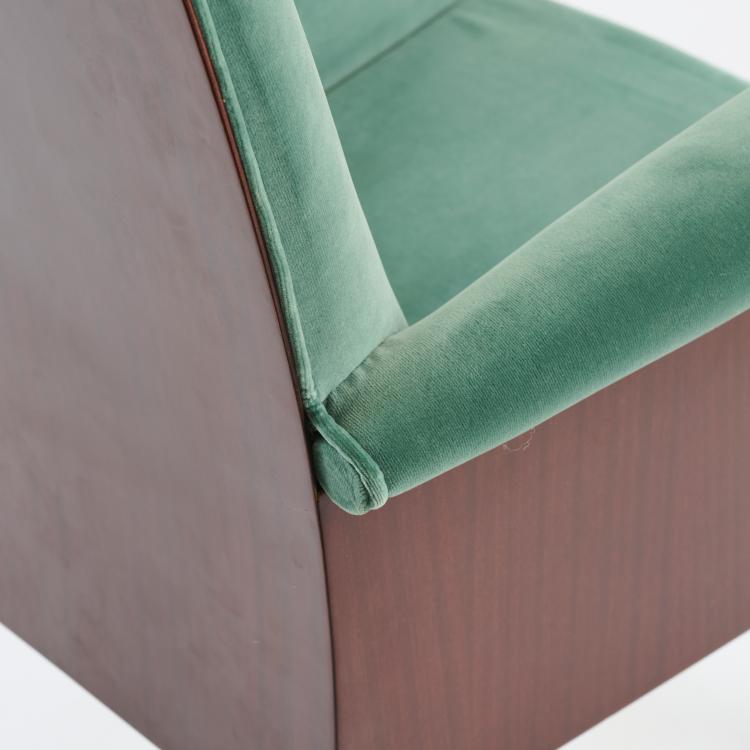 Bild 7 zu Objekt, Armlehnstuhl 'Paramount', 1991, Philippe Starck, Driade, Corsico, 177A 145