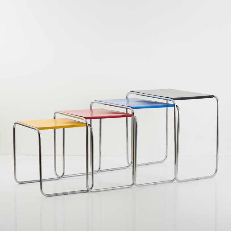 Bild 3 zu Objekt, Four 'B9' nesting tables, 1925/26, Marcel Breuer, Thonet, Paris, 177A 31