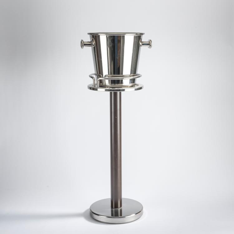 Bild 3 zu Objekt, Collection of kitchen utensils, 1990s, Michael Graves,Ettore Sottsass, Alessi, Crusinallo, 178B 571