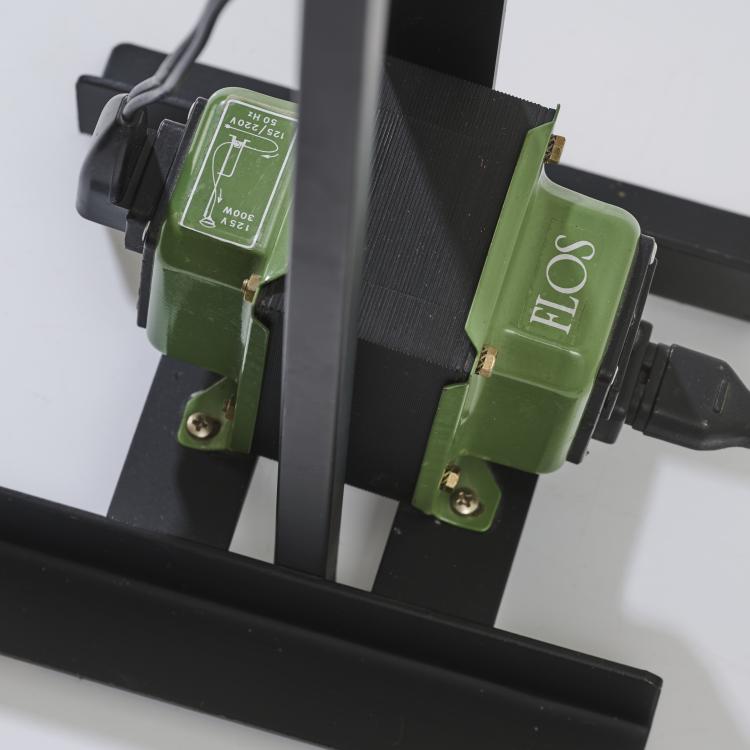 Bild 3 zu Objekt, Stehleuchte 'Toio', 1962 (Entwurf), Achille Castiglioni,Pier Giacomo Castiglioni, Flos, Brescia, 177A 293