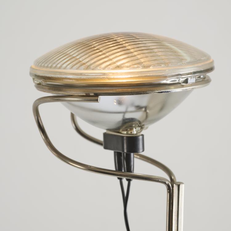 Bild 5 zu Objekt, Stehleuchte 'Toio', 1962 (Entwurf), Achille Castiglioni,Pier Giacomo Castiglioni, Flos, Brescia, 177A 293