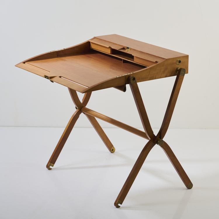 Hauptbild zu Objekt, Travel desk 'Pippa', 1991, Rena Dumas,Peter Coles, Herm&egrave;s, Paris, 177A 135