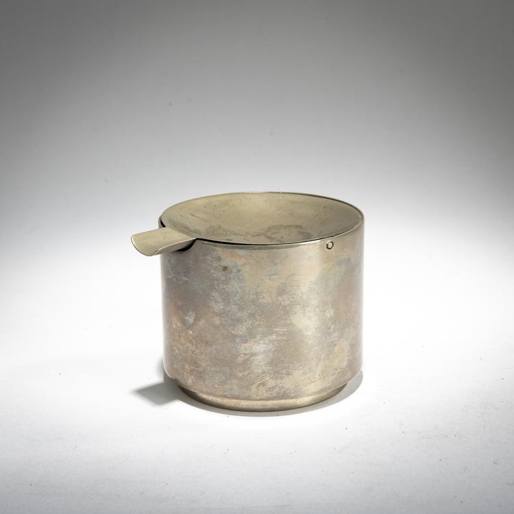 Hauptbild zu Objekt, Bauhaus ashtray 'MT 35', c. 1924, Marianne Brandt, Bauhaus Dessau, Dessau, 177A 11