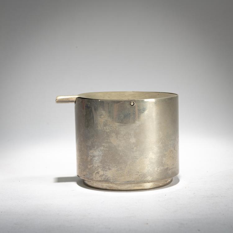 Bild 1 zu Objekt, Bauhaus ashtray 'MT 35', c. 1924, Marianne Brandt, Bauhaus Dessau, Dessau, 177A 11
