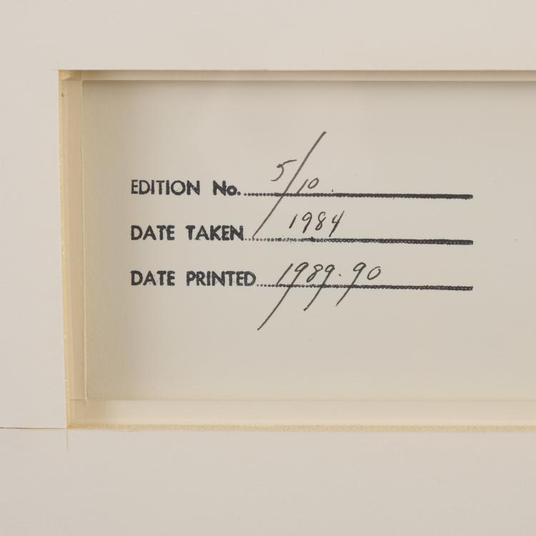 Bild 3 zu Objekt, 'KEN MOODY, NEW YORK CITY', 1984 (printed 1989/90), Lynn Davis, 177C 658
