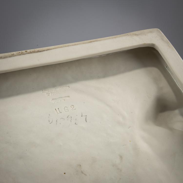 Bild 3 zu Objekt, 'Russische Bettlerin mit Schale', 1907, Ernst Barlach, Schwarzburger Werkst&auml;tten f&uuml;r Porzellankunst, Unterweissbach, 178A 302