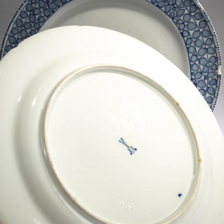 Bild 2 zu Objekt, Zwei Speiseteller, 1903/04, Richard Riemerschmid, Meissen, KPM, 178A 331