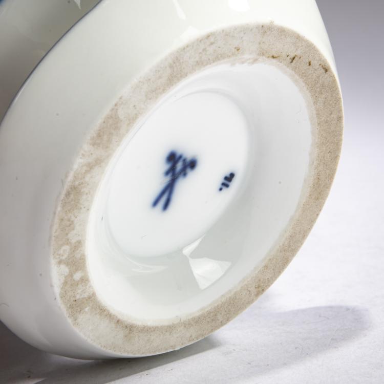 Bild 2 zu Objekt, Mustard Pot with Spoon, 1903/04, Richard Riemerschmid, Meissen, KPM, 178A 332