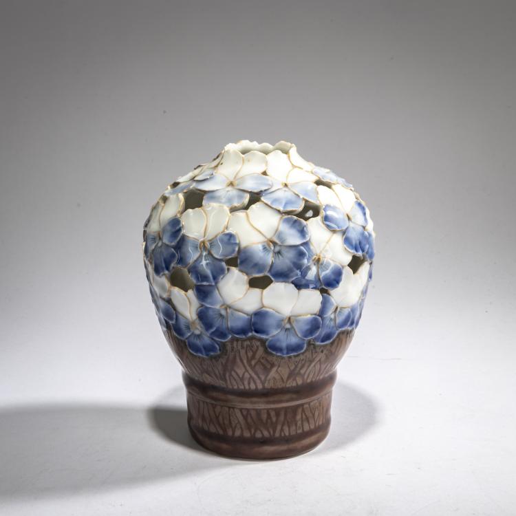 Hauptbild zu Objekt, Unikat-Vase, um 1914, Fanny Garde, Bing & Gr&oslash;ndahl, Kopenhagen / Copenhagen, 178A 315