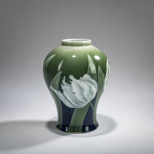 Vase 'Tulips', c. 1911