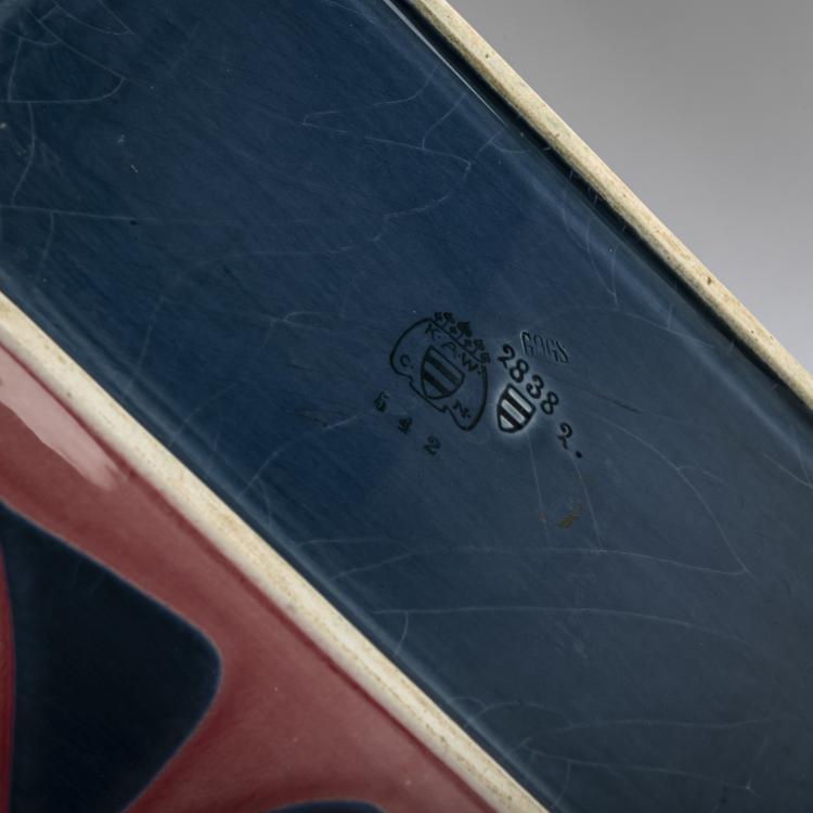 Bild 3 zu Objekt, Schatulle, wohl 1907, Christian Neureuther, W&auml;chtersbacher Steingutfabrik, Schlierbach, 178A 380