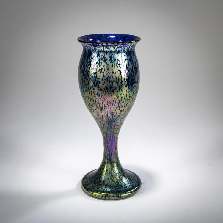 Bild 1 zu Objekt, 'Papillon'-Pokalvase, um 1899, L&ouml;tz Wwe., Klosterm&uuml;hle / Klastersky Mlyn, 178A 194