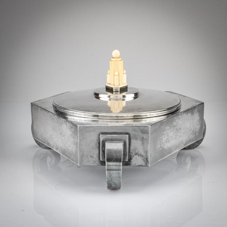 Hauptbild zu Objekt, Box with ivory knob, c. 1930, Wilhelm Schulze, BWKS Bremer Werkst&auml;tten, 180B 418