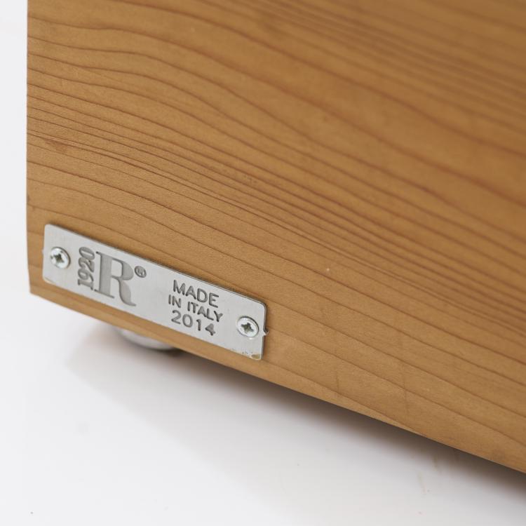 Bild 3 zu Objekt, Zwei Hocker 'Logos Squared', 2011 (Entwurf), Riva 1920, Cant&ugrave;, 178B 943