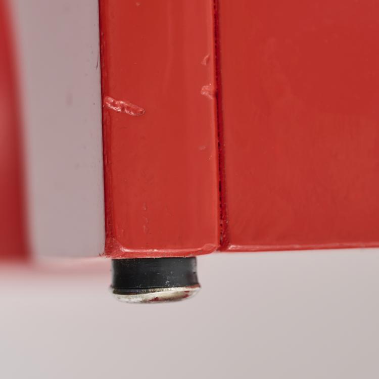 Bild 4 zu Objekt, Two 'Dado'- 'T29' side tables, 1963, Ettore Sottsass, Poltronova, Pistoia, 178B 733