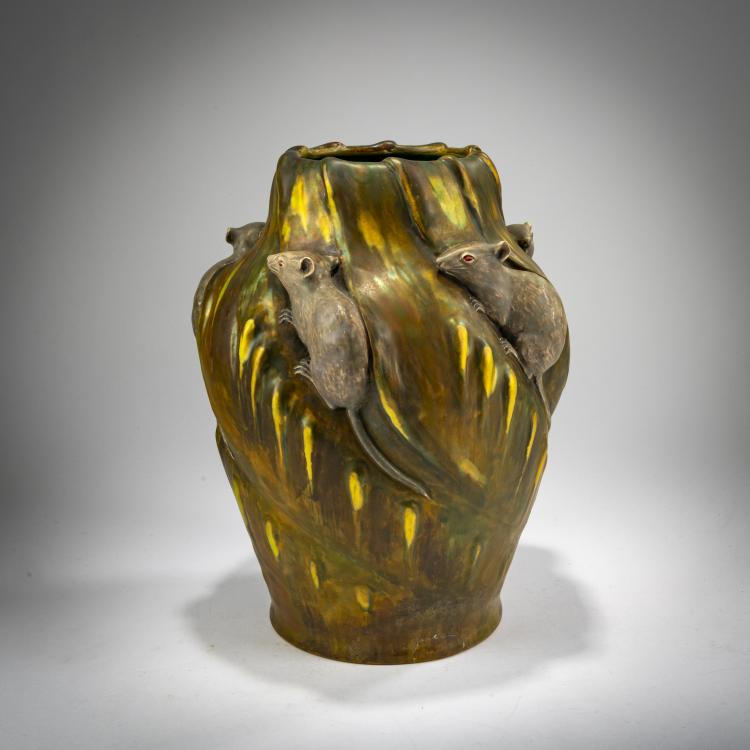 Hauptbild zu Objekt, Large vase 'Mice', 1900-18, Vilmos Zsolnay, Zsolnay, Vilmos, Pecs, 178A 393