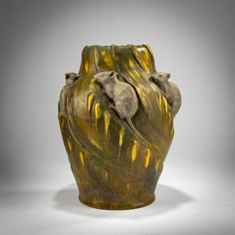 Bild 1 zu Objekt, Large vase 'Mice', 1900-18, Vilmos Zsolnay, Zsolnay, Vilmos, Pecs, 178A 393