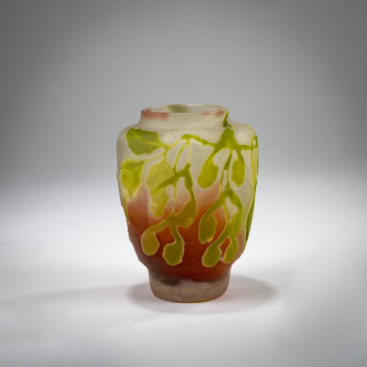 Hauptbild zu Objekt, Small Vase '&Eacute;rable &agrave; feuilles de fr&ecirc;ne', 1905-08, Emile Gall&eacute;, Gall&eacute;, Nancy, 178A 74