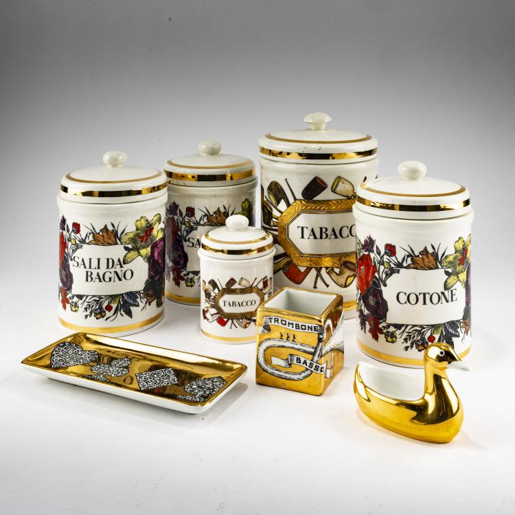 Hauptbild zu Objekt, Five jars and a collection of containers, 1960s (design), Piero Fornasetti, Fornasetti, Mailand / Milan, 178B 555