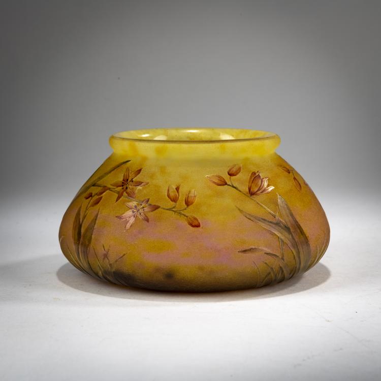 Bild 1 zu Objekt, Bowl 'Montbretias', c. 1910, Henri Berg&eacute;, Daum Fr&egrave;res, Nancy, 178A 32