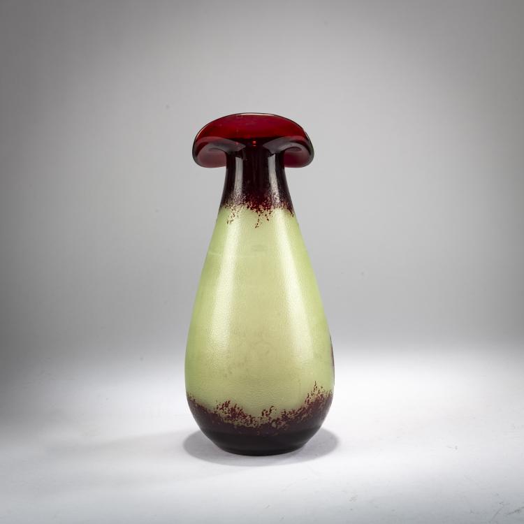 Bild 2 zu Objekt, Vase 'M&ucirc;res', 1889-96, Vallerysthal et Portieux, Verreries r&eacute;unies de, 178A 174