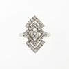 Geometrischer Art Déco Ring mit Diamanten
