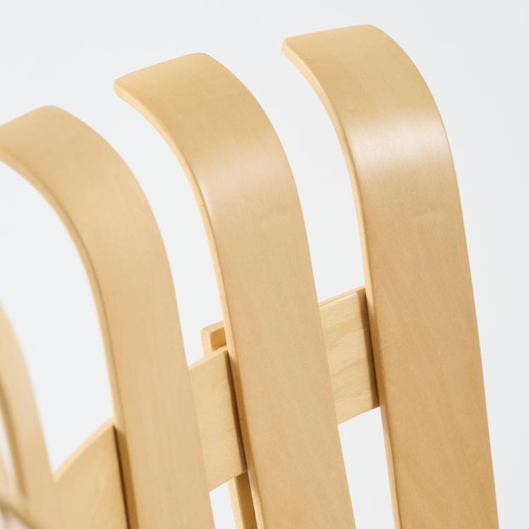 Bild 3 zu Objekt, Two chairs 'Hat Trick', 1990, Frank O. Gehry, Knoll International, USA, 178B 886