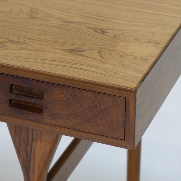 Bild 6 zu Objekt, Schreibtisch '93 - 4', 1952, Nanna Ditzel, S&oslash;ren Willadsen Furniture, Vejen, D&auml;nemark, 178B 674