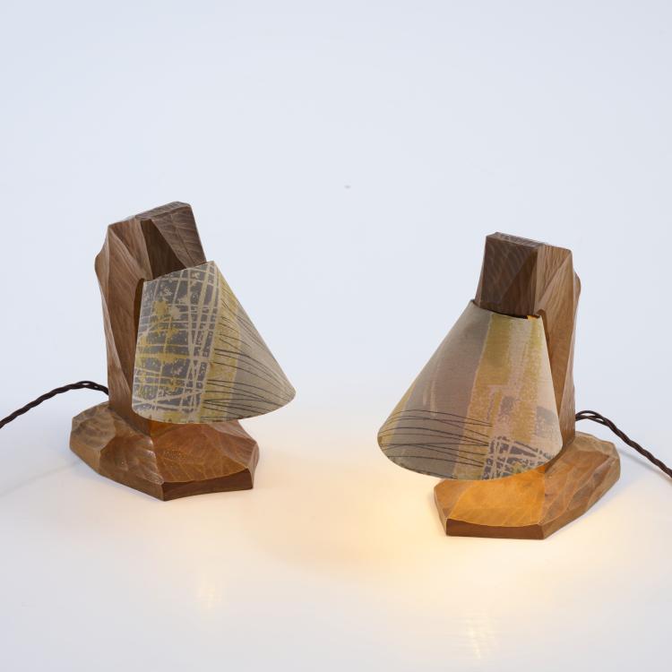 Hauptbild zu Objekt, Zwei anthroposophische Tischleuchten, 1950er Jahre, Kunstschnitzwerkstatt Dornach, Dornach (zugeschrieben), 178B 501
